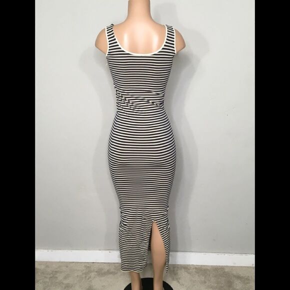 New. Navy and tan stripe TEES BY TINA stretch midi dress. OSFM - Picture 6 of 11
